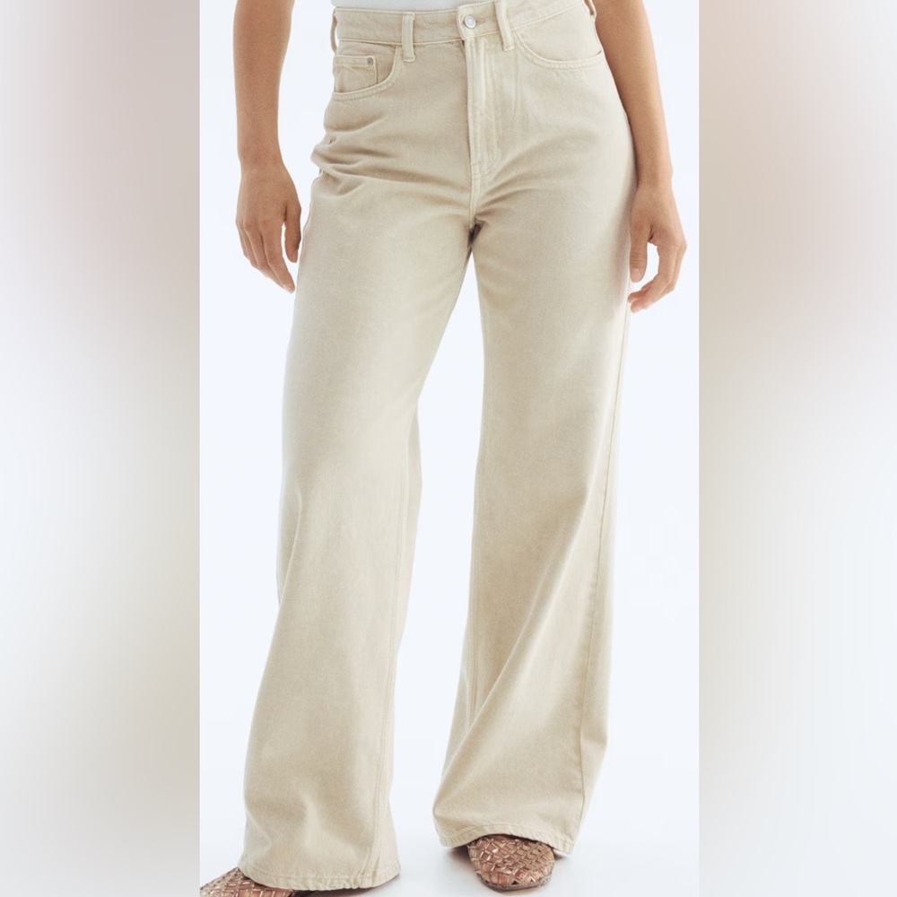 Summer Staple H&M High Waist Straight Jeans